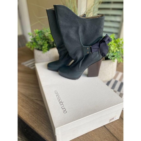 Vanessa Bruno Grosgrain Bow Heeled Boots 38 - Picture 7 of 9